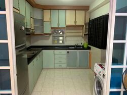 Blk 147 Tampines Avenue 5 (Tampines), HDB Executive #591224671